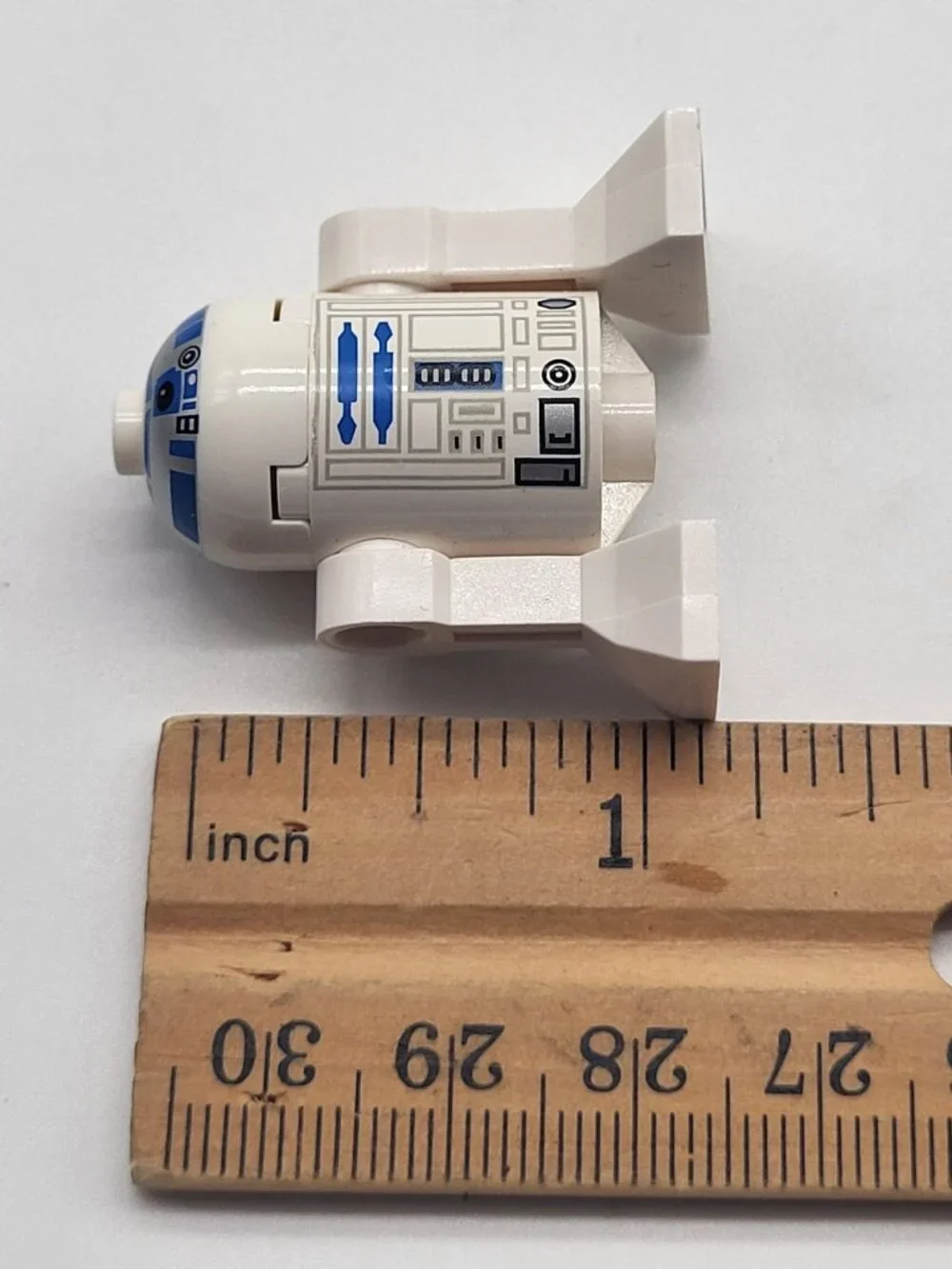 LEGO Star Wars Astromech Droid R2-D2 Minifigure SW0028